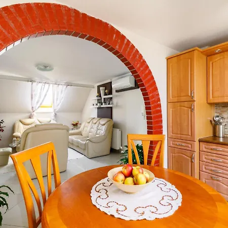 Gabor By Interhome * שיופוק