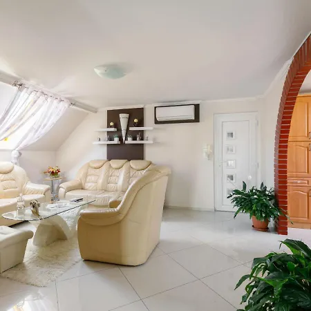 Apartment Gabor By Interhome